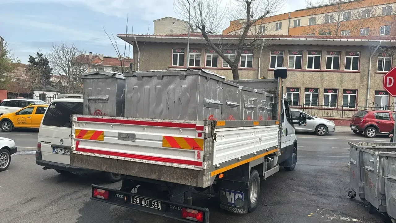 Çorlu Belediyesi 3 ayda 22 bin ton çöp topladı