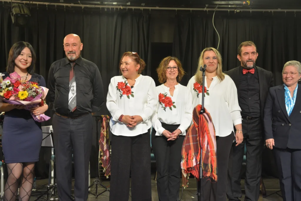 Grup Ganos ve Yarenler’den unutulmaz Ramazan konseri 7 Grup Ganos ve Yarenler’den unutulmaz Ramazan konseri