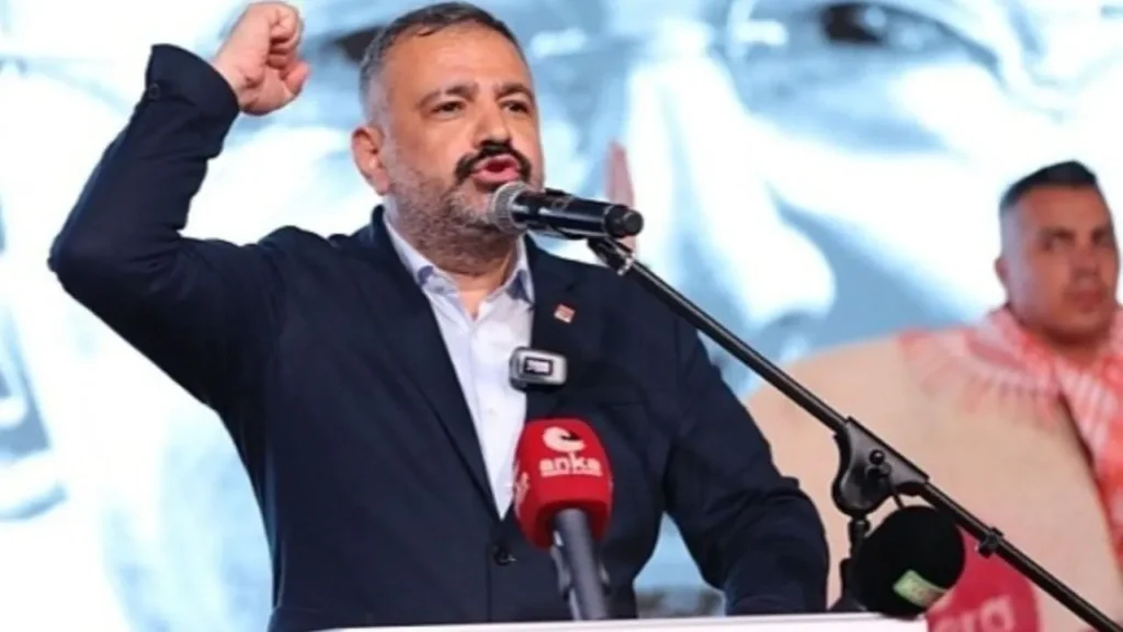 CHP İzmir İl Başkanı Şenol Aslanoğlu