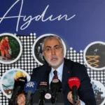 vedat ışıkhan