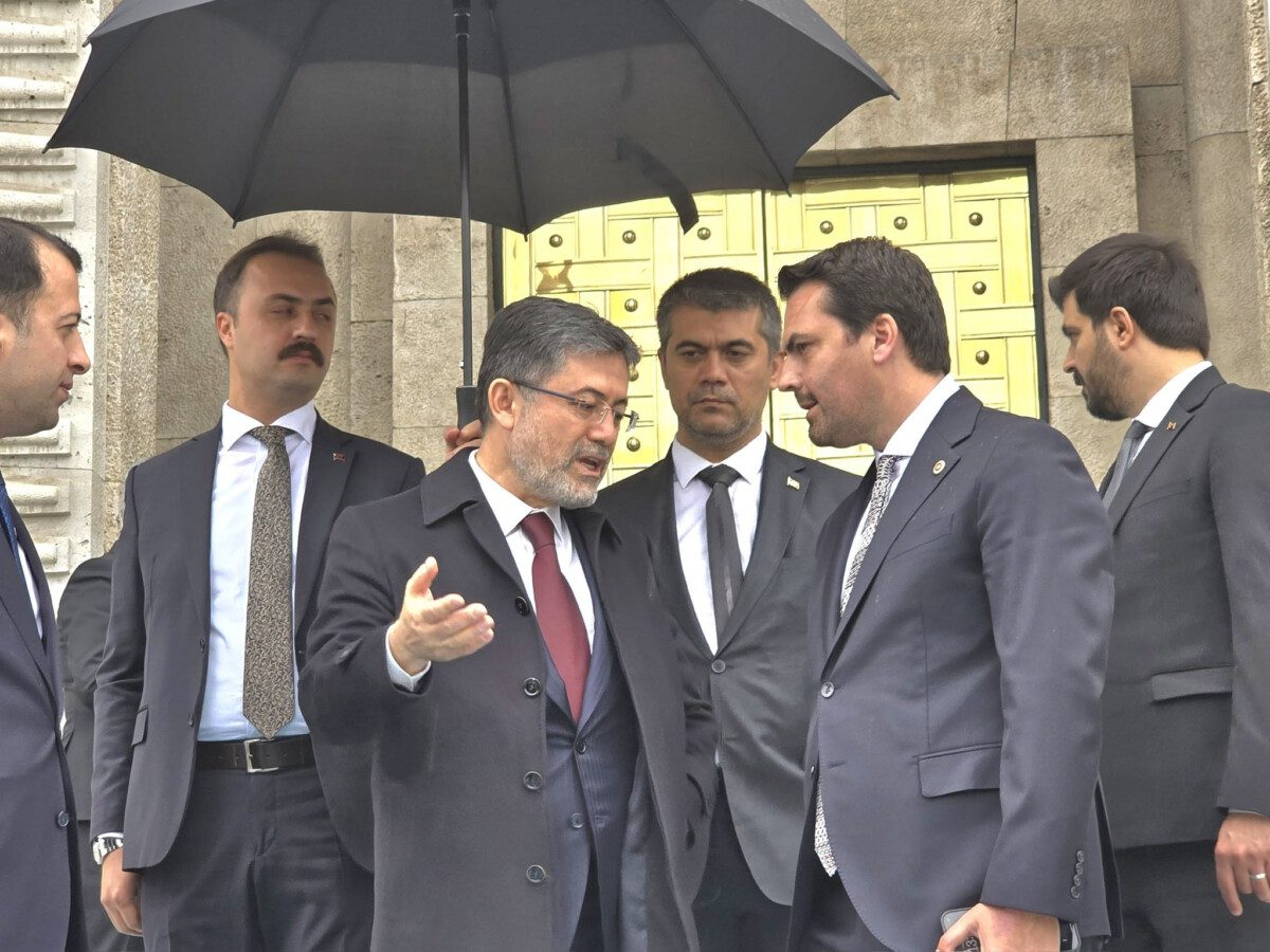 AK Partili Ali Gümüş, Bakan İbrahim Yumaklı ile görüştü