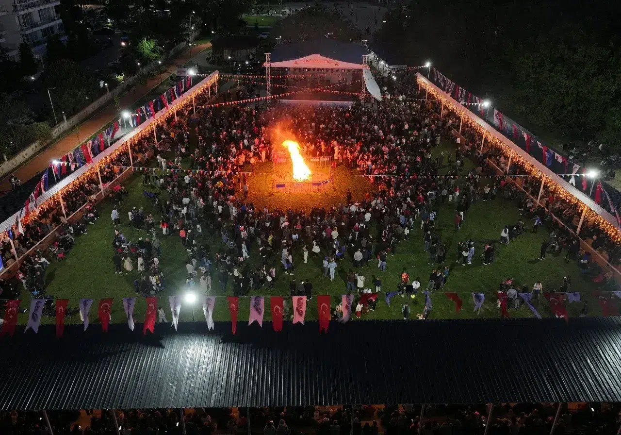 Dilekler ağaçlara bağlandı, dualar edildi! Hıdırellez ateşi Çerkezköy'de yandı