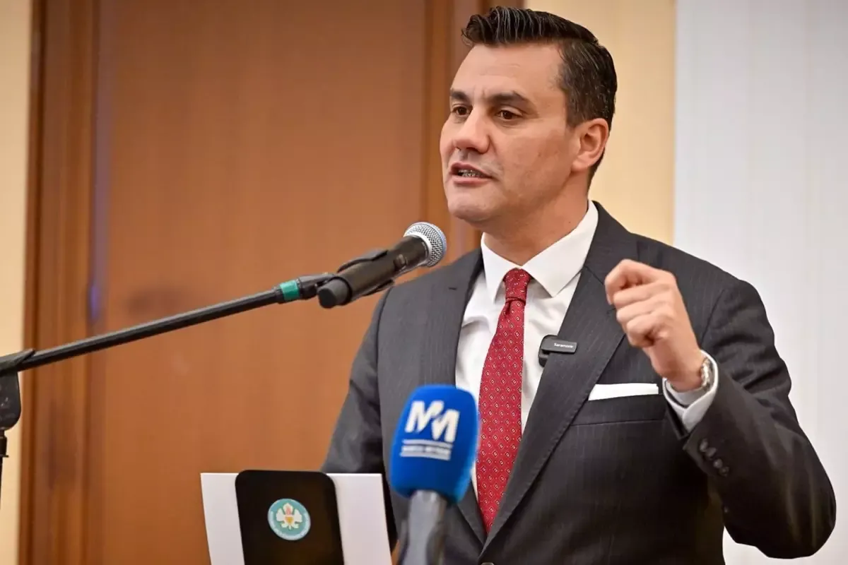 Manisa Büyükşehir Belediye Başkanı Ferdi Zeyrek’in yoğun bakımda.