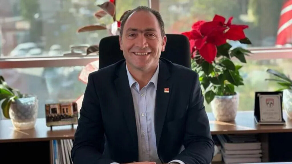 CHP’li Ali Engin: Su kesintilerinin nedeni kuraklık ve arıza 8 CHP Süleymanpaşa İlçe Başkanı Ali Engin