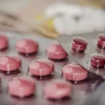 YCT-529, erkeklerde sperm üretimini geçici olarak durdurarak doğum kontrolünde devrim yaratabilecek hormonsuz bir hap olarak geliştirildi.