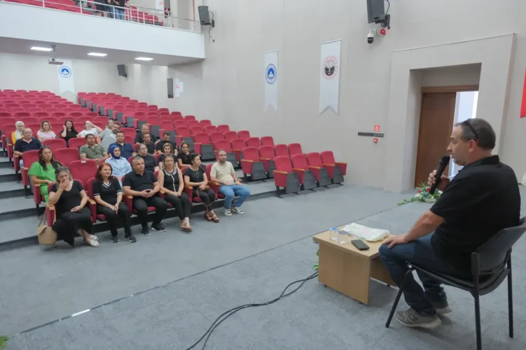 Pençe-Kilit Harekatı şehitleri için Kırklareli'de düzenlenen mevlit programından bir kare.