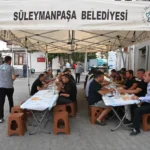 Süleymanpaşa Belediyesi, Şarköy’deki yangınla mücadele eden ekiplere yemek ve ikram desteği sağladı
