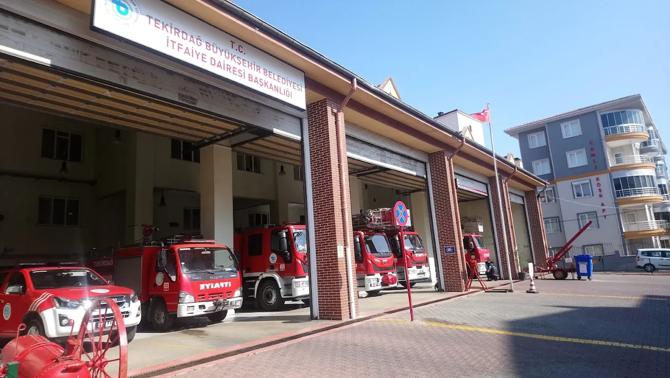 Tekirdağ Büyükşehir Belediyesi tarafından Enez’e gönderilmesi planlanan itfaiye aracı