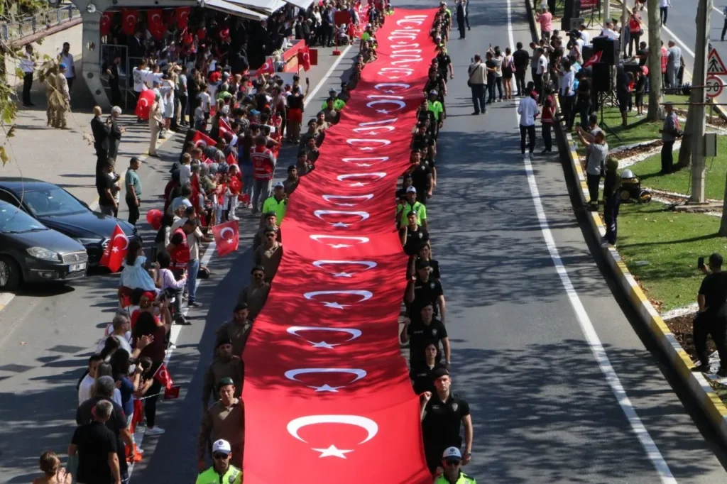 Büyük Zaferin 103. yılı Tekirdağ’da coşkuyla kutlandı 4 Büyük Zafer Tekirdağ’da coşkuyla kutlandı