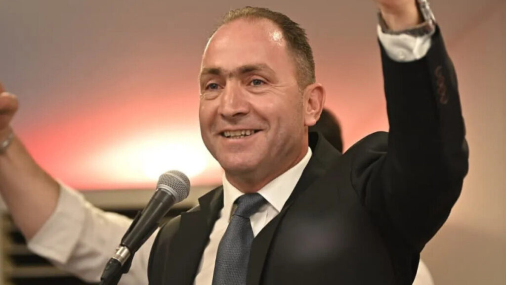 CHP Süleymanpaşa İlçe Başkanı Ali Engin, adaylık açıklamasında birlik ve mücadele mesajları verdi.