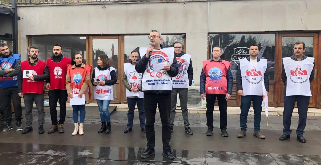 Hakem Heyeti'nin kararına tepki: “Dağ fare bile doğurmadı” 8 Hakem Heyeti kararı tepki çekti: “Dağ fare bile doğurmadı”