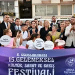 Saray’da Kültür, Sanat ve Barış Festivali kortej yürüyüşü