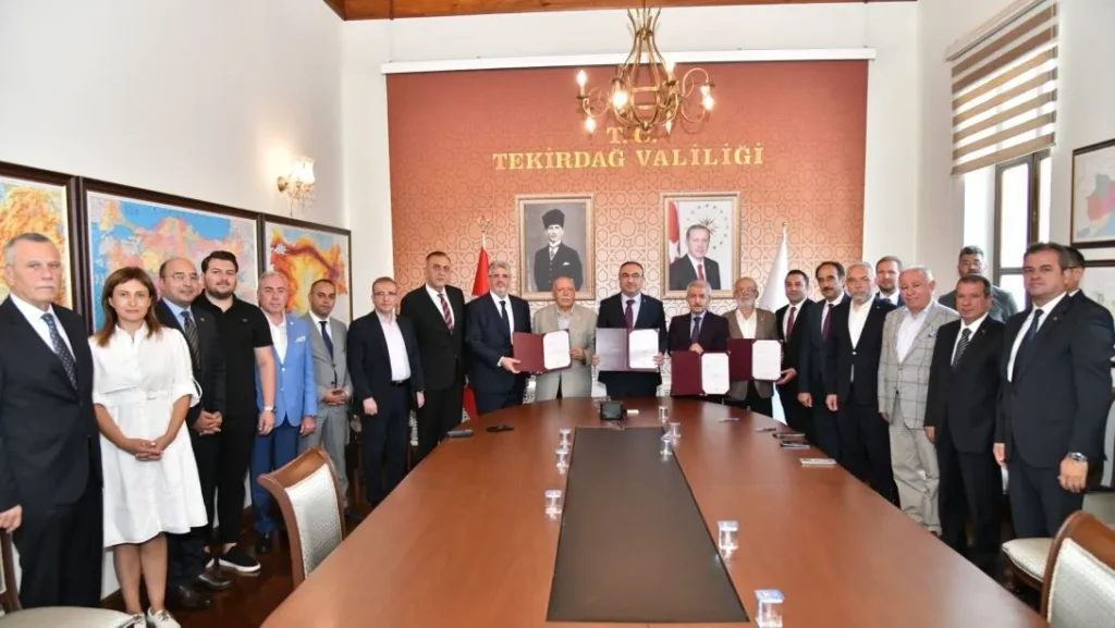 Tekirdağ'da eğitime çifte destek