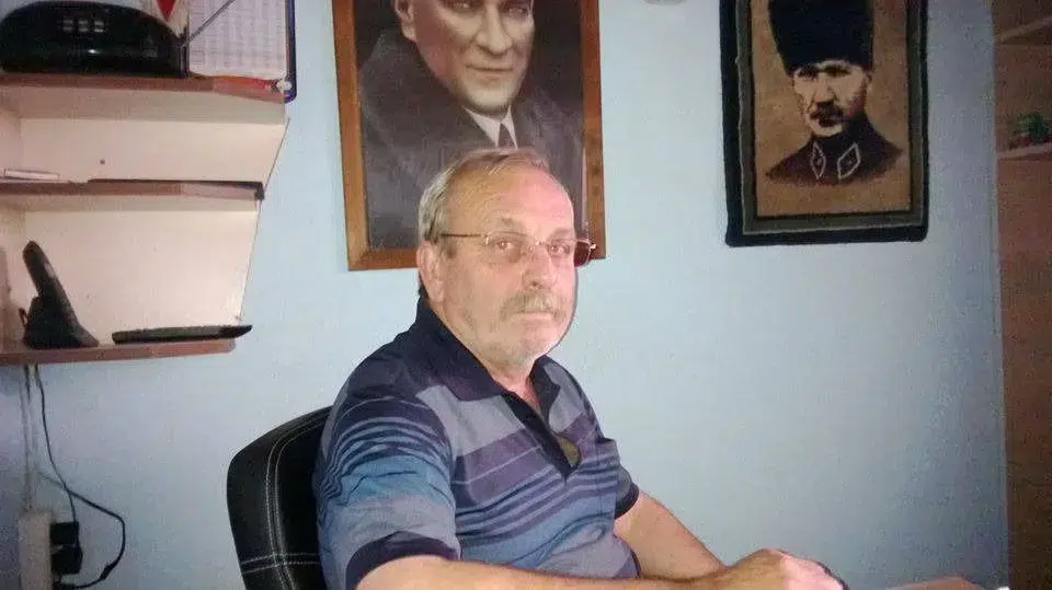 Gülçin Yakut Akyol’un babası Raif Yakut vefat etti 5 Gülçin Yakut Akyol’un babası Raif Yakut’un cenazesi Yeni Şehir Mezarlığı’na defnedilecek.