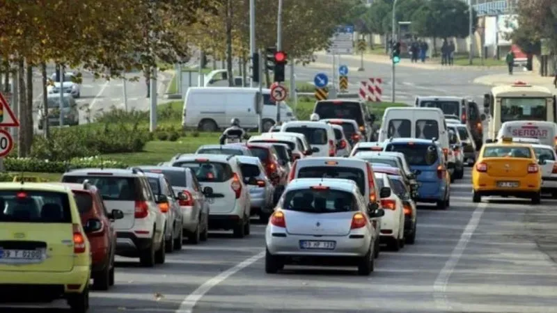 Tekirdağ’da araç sayısı 374 bin 775’e ulaştı 4 Tekirdağ’da trafiğe kayıtlı araçlar – Kentteki motorlu kara taşıtları istatistikleri.