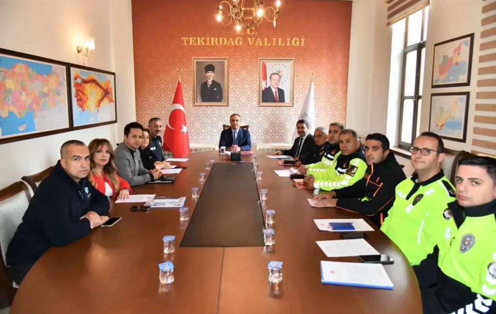 Sürücüler dikkat! Tekirdağ’da hız sınırlarına düzenleme geliyor 4 Tekirdağ’da “Trafik Güvenliği Komisyonu” kuruldu