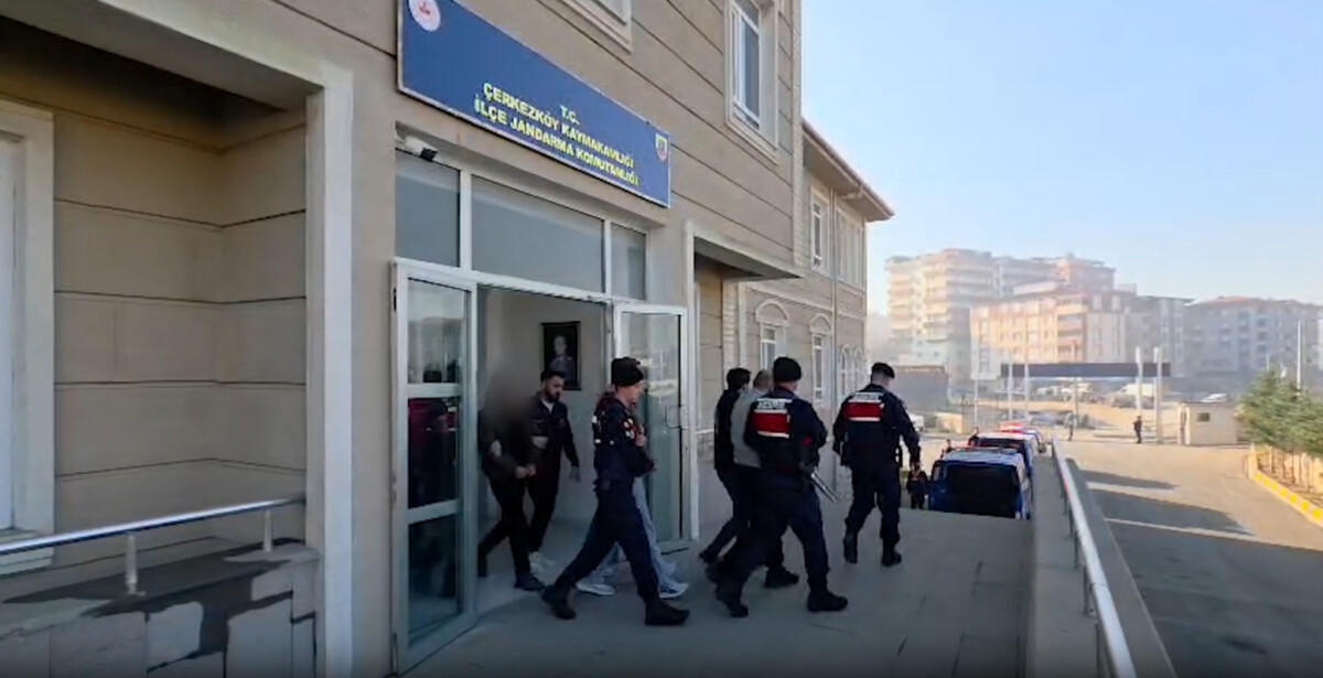 Tekirdağ Haberler - Son Dakika Gündem Haberleri 21 Tekirdağ’da dolandırıcılık çetesi çökertildi: 6 tutuklama