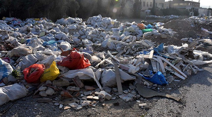 Tekirdağ Haberler - Son Dakika Gündem Haberleri 6 Çerkezköy Belediyesi uyardı: Çöpe moloz atana 1764 TL ceza!