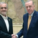 Cumhurbaşkanı Erdoğan ve Pezeşkiyan bölgesel gerilimi görüştü