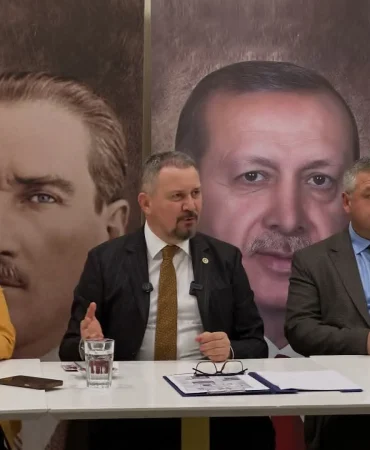 Mestan Özcan'dan '500 bin TL' maaş açıklaması: Sözlerim çarpıtıldı 9 Mestan Özcan'dan '500 bin TL' maaş açıklaması: Sözlerim çarpıtıldı