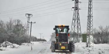 Şarköy Belediyesi karla mücadelesini sürdürüyor
