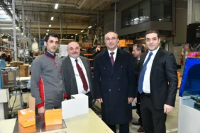 Vali Soytürk Kapaklı'daki Kale Kilit Fabrikasını ziyaret etti 10 Vali Soytürk Kapaklı'daki Kale Kilit Fabrikasını ziyaret etti