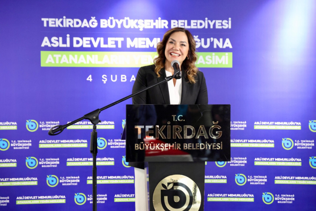 Candan Yüceer 56 yeni personelin yemin törenine katıldı