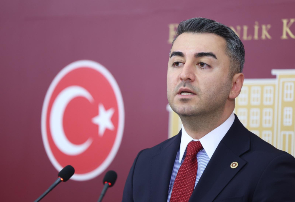 Cem Avşar’dan Bakan Kurum'a İlbank kaynaklarıyla ilgili soru önergesi