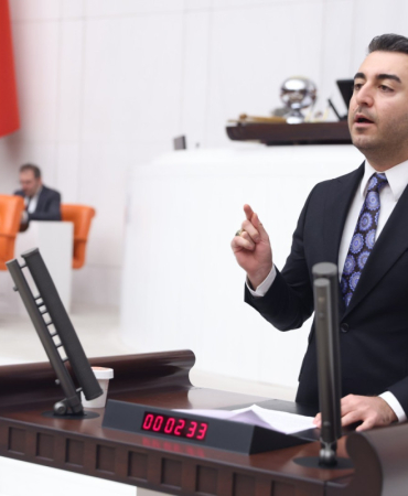 CHP’li Avşar deprem bölgesindeki sorunları Meclis gündemine taşıdı