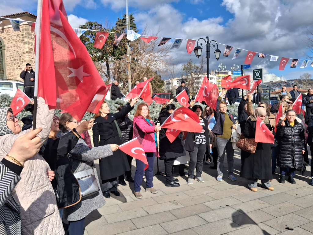 Astsubaylar Tekirdağ’dan seslendi: “İnsanca emeklilik hakkımızdır”