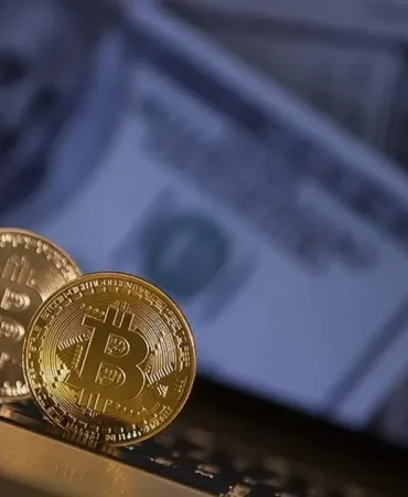 Kriptoda fırtına dinmiyor: Bitcoin 14 ayın en düşük seviyesinde! 3 Kriptoda fırtına dinmiyor: Bitcoin 14 ayın en düşük seviyesinde!