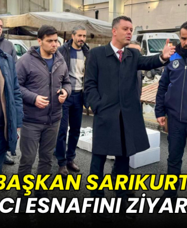 Başkan Sarıkurt Çorlu pazarcı esnafını ziyaret etti 8 Çorlu Belediye Başkanı Ahmet Sarıkurt Atakent Kapalı Pazar Yeri’nde esnafı ziyaret ederken
