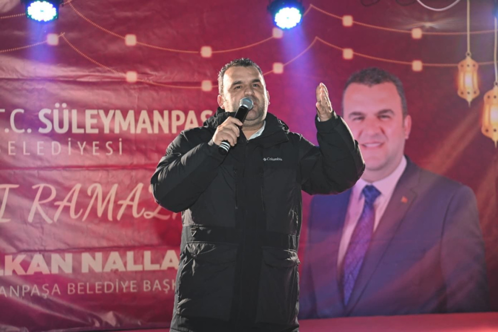 Süleymanpaşa'da halk sofraları yoğun katılımla devam ediyor