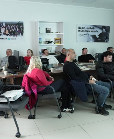Tekirdağ Büyükşehir'den gazeteciler için yapay zeka semineri 3 Tekirdağ Büyükşehir'den gazeteciler için yapay zeka semineri