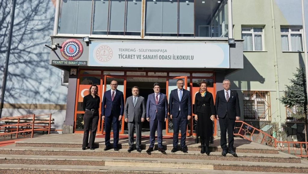 Süleymanpaşa’da miniklere sürpriz protokol ziyareti