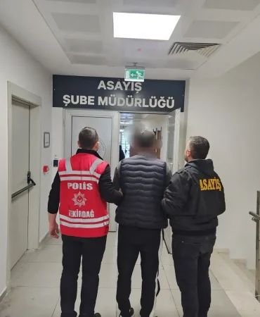 Tekirdağ polisinden dev operasyon: 143 gözaltı 7 Tekirdağ polisinden dev operasyon: 143 gözaltı
