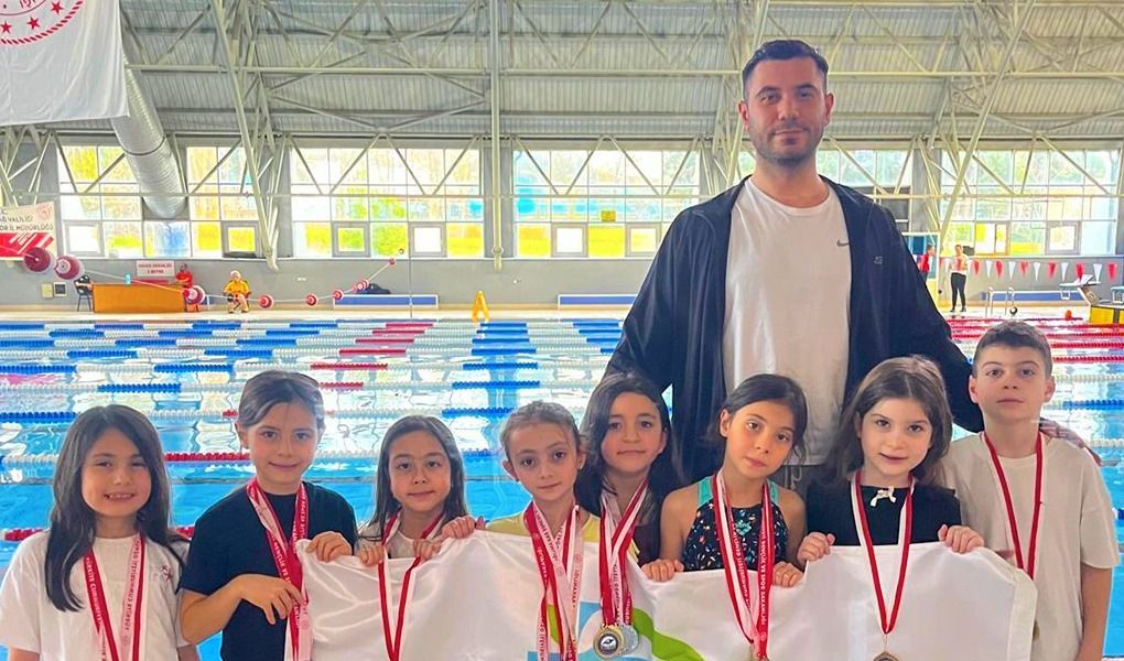 Tekirdağ Büyükşehir sporcularından çifte başarı