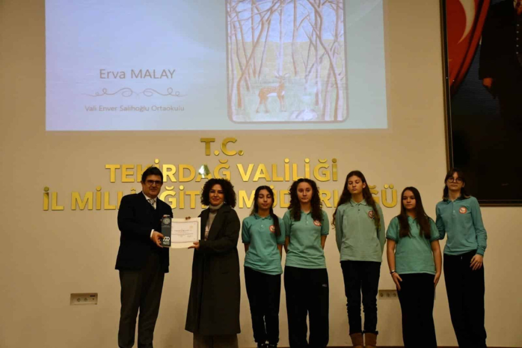 Çevre bilinci sergisi Tekirdağ'da ödüllendirildi