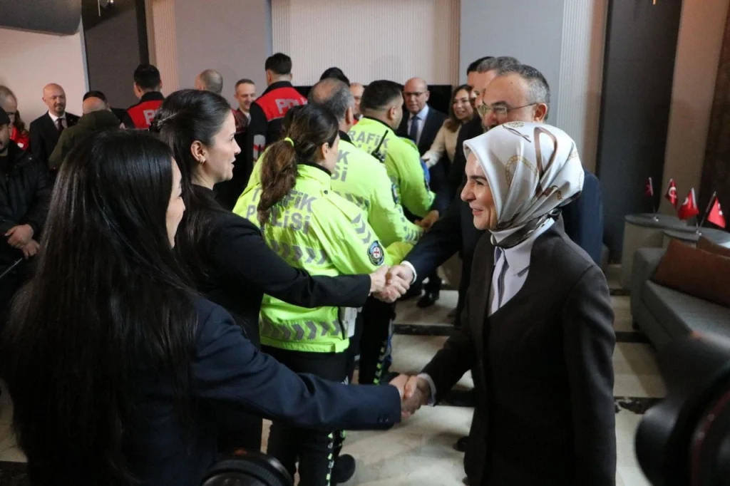 Bakan Göktaş Tekirdağ’da bayramlaşma programına katıldı