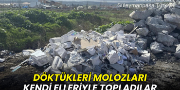 Döktükleri molozları kendi elleriyle topladılar