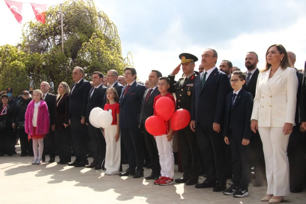 Tekirdağ haberleri - Tekirdağ’da 23 Nisan coşkusu: Makamlar çocuklara devredildi