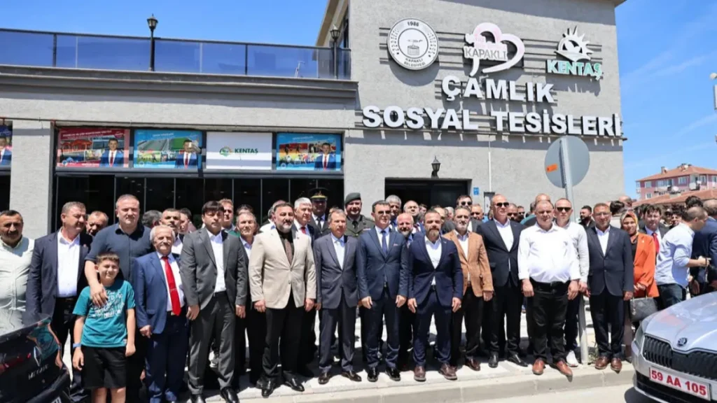 Tekirdağ haberleri - Başkan Çetin Kapaklı'da protokol ve vatandaşlarla bayramlaştı