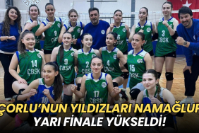Tekirdağ haberleri - Çorlu'nun yıldızları namağlup yarı finale yükseldi!