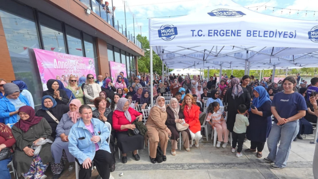 Tekirdağ haberleri - Ergene’de Anneler Günü coşkusu: Binlerce anne ve çocuk buluştu