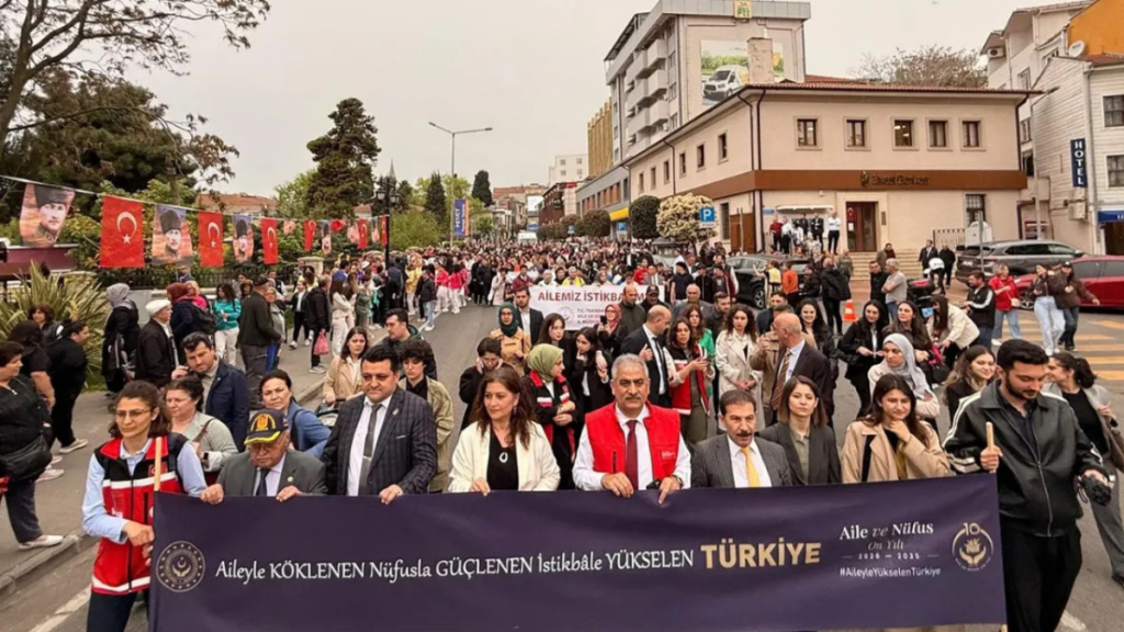 Tekirdağ haberleri - Tekirdağ’da Uluslararası Aile Günü yürüyüşü düzenlendi