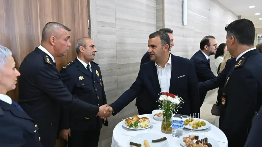 Volkan Nallar, Kurban Bayramı bayramlaşma programına katıldı 4 Tekirdağ haberleri - Volkan Nallar, Kurban Bayramı bayramlaşma programına katıldı