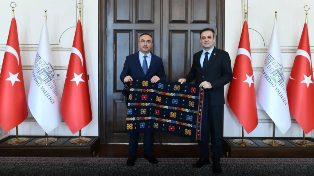 AK Parti heyetinden Vali Recep Soytürk’e ziyaret 4 Tekirdağ haberleri - AK Parti heyetinden Vali Recep Soytürk’e ziyaret