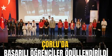 Çorlu haberleri - Çorlu’da başarılı öğrenciler ödüllendirildi