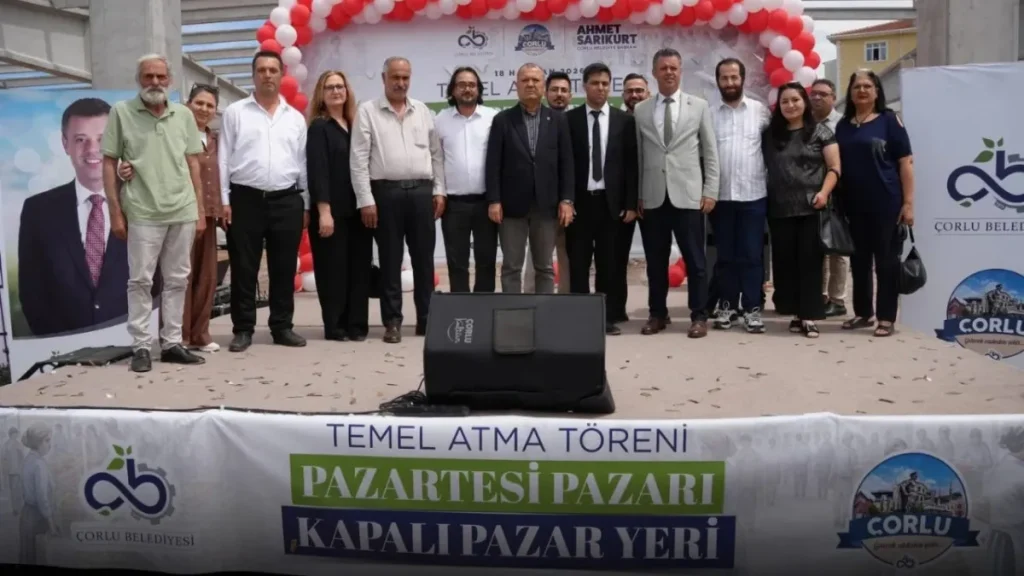 İlhami Özcan Aygun, Çorlu’daki kapalı pazar yeri temel atma törenine katıldı 4 Çorlu haberleri - İlhami Özcan Aygun, Çorlu’daki kapalı pazar yeri temel atma törenine katıldı