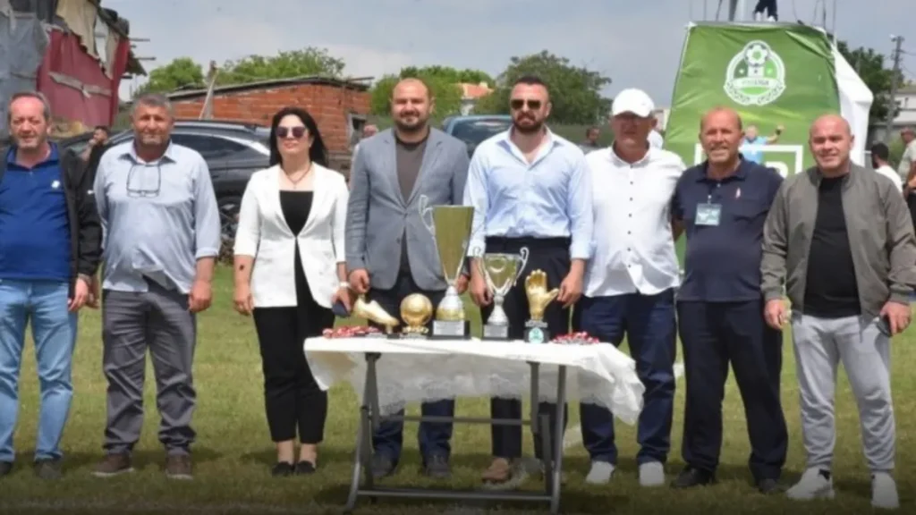 Tekirdağ haberleri - Nusret Mandacı Yağcı Mahallesi Futbol Turnuvası finaline katıldı